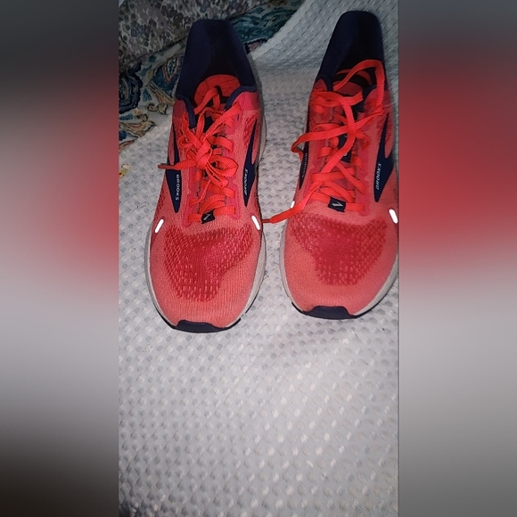 BROOKS EUC WOMEN'S SIZE 8.5 LAUNCH 9 RUNNING SNEAKERS SHOES - Picture 4 of 11